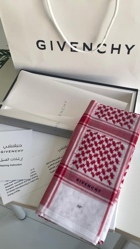شماغ جفنشي مع الملحقات