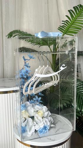 اكريلك مواليد بتنسيق ورد واسم