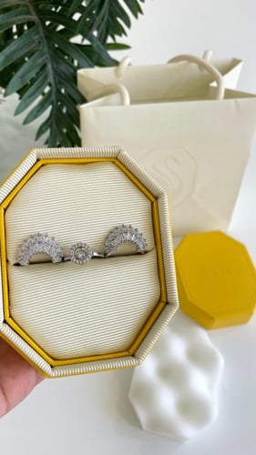 خاتم سوارفسكي شامل الملحقات