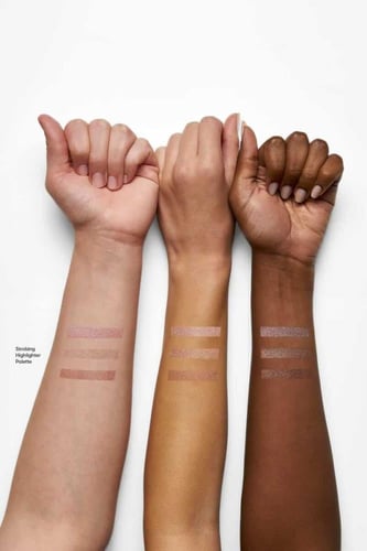 جولدن روز باليت هايلايتر ستروبينج اضاءة ثلاثية للو...