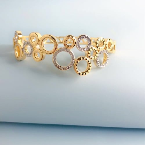 اسواره نسائيه