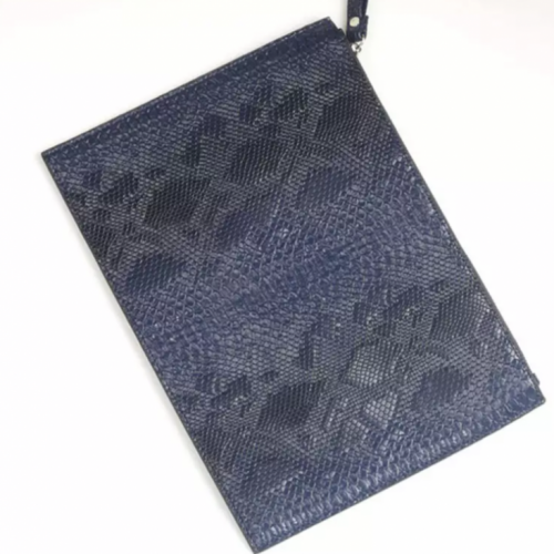 حقيبه باوتش