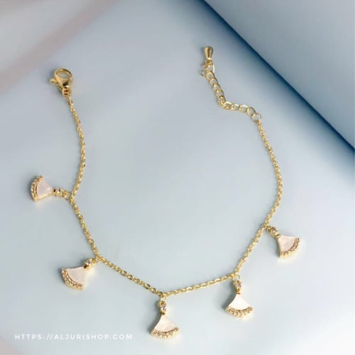 اساور ملونه