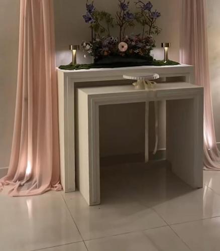 طقم استقبال خشب الون حسب الطلب