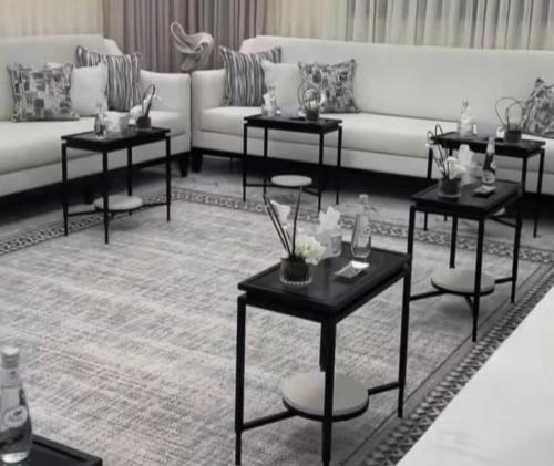 طاولات خدمه كنب مرتفع دورين(1 حبه )