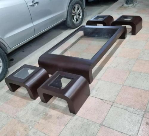 طقم طاولات كنب ارضي (1+4) خشب بني