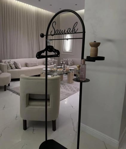 استاند ملابس حديد اسوت بلاسم حسب الطلب