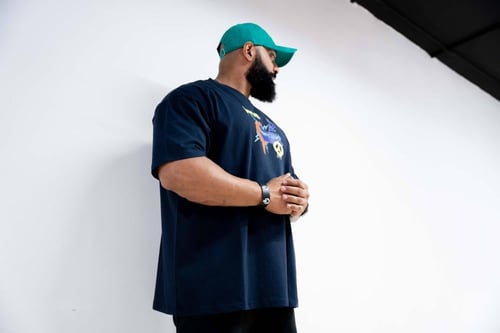 تيشيرت بقصة واسعة