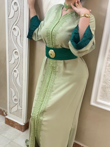 قفطان العز فستقي