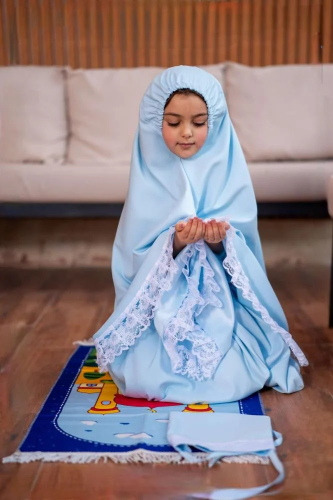 طقم صلاة (الفراشة الصغيرة)