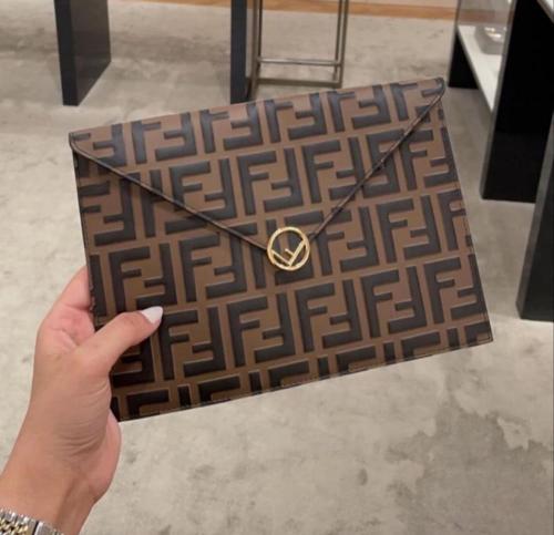 باوتش فندي