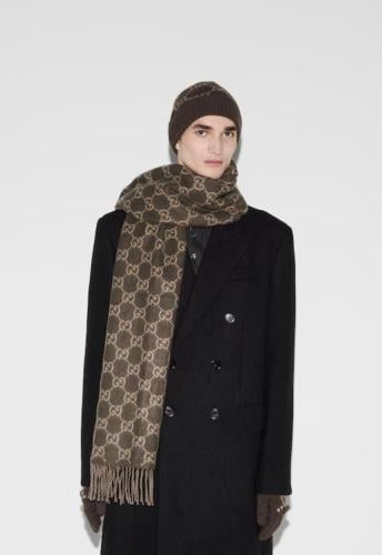 سكارف قوتشي
