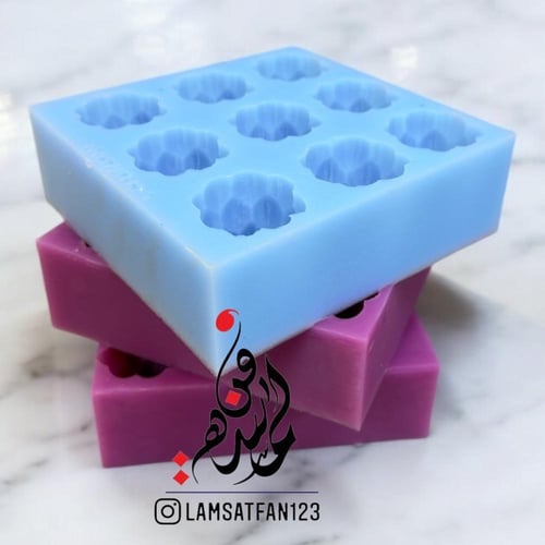 قالب التوت