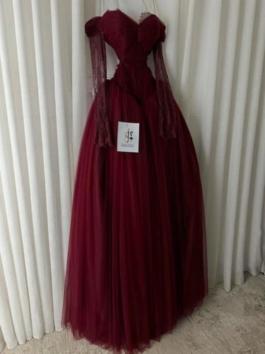 فستان عتيقه