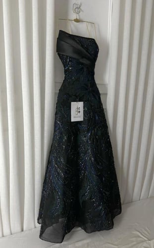 فستان عفراء