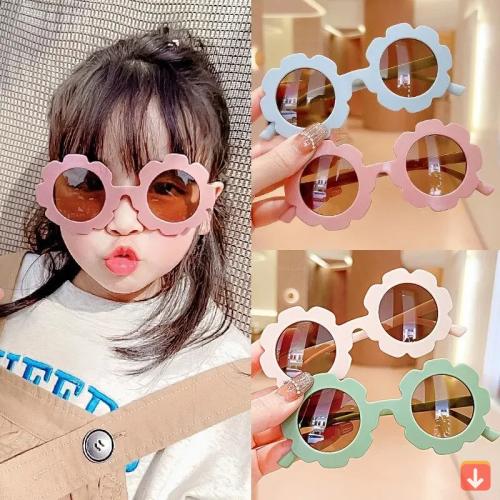 نظارات شمسية اطفال