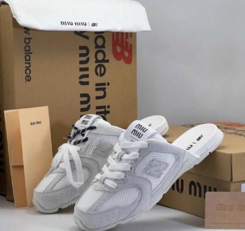 New Balance-MiuMiu