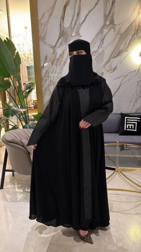 Al-Reem abaya