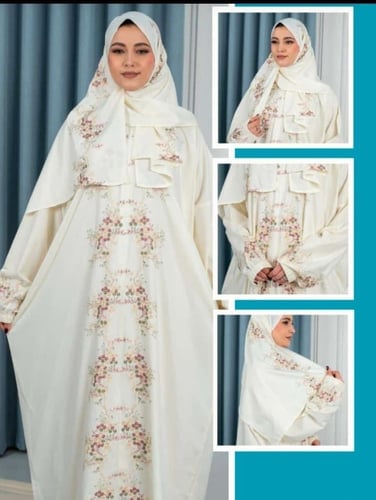 Prayer gown embroidered with zipper