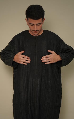 قفطان الأصالة تطريز سلطاني عريض