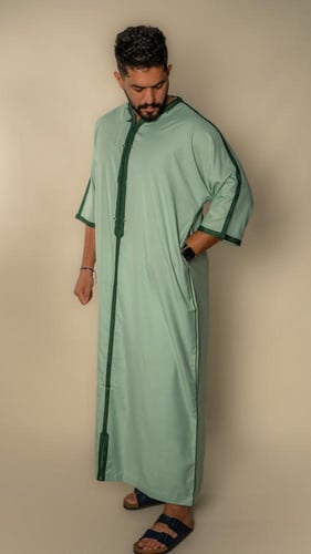 قندورة طنجاوية تطريز يدوي إيطالي