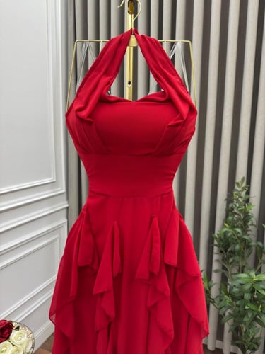 فستان يولينا احمر