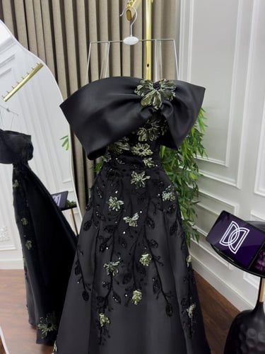 فستان يولينا الانيق