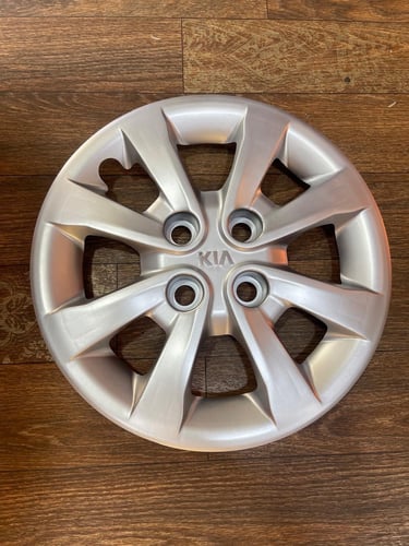 Kia Pegas tire set size 14 model 2010-2014