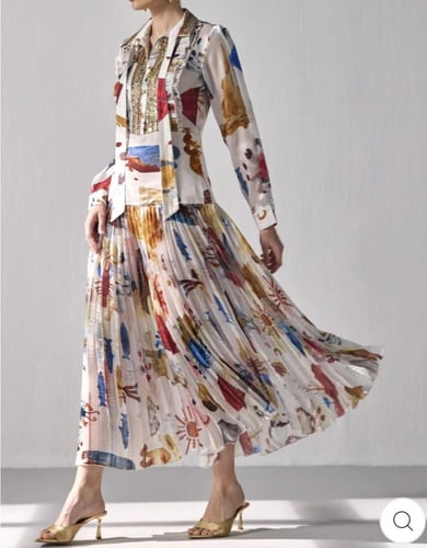 فستان pleated dress