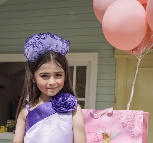 اكسسوار شعر باللون الموف