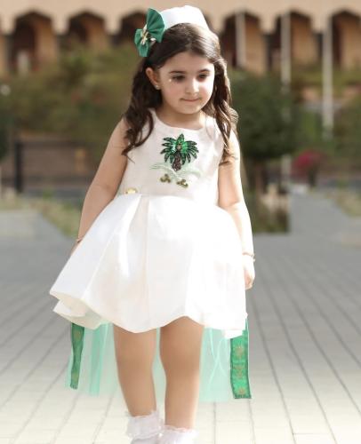 فستان اليوم الوطني الابيض