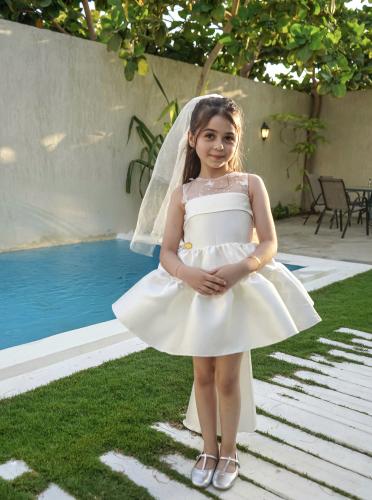 فستان مناسبات ابيض