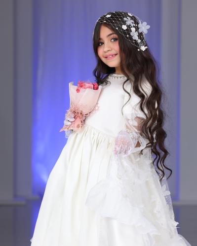 فستان ابيض طبقتين