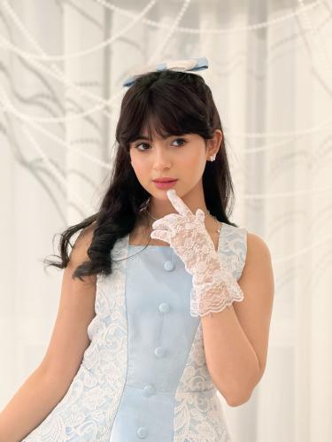 قفاز انيق دانتيل ابيض