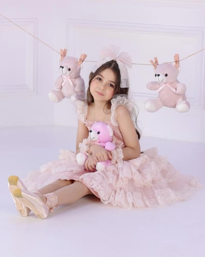 فستان الباليه الانيق بطبقات الدانتيل