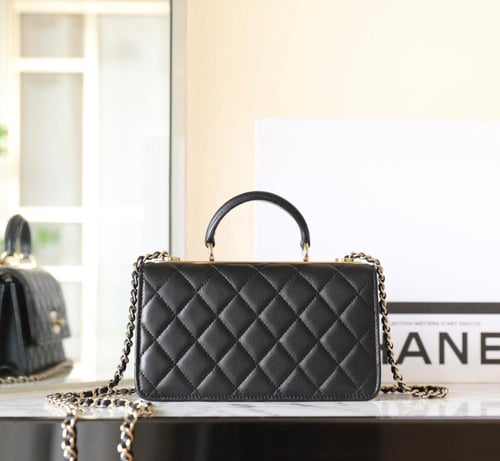 CHANEL TRENDY CC 22