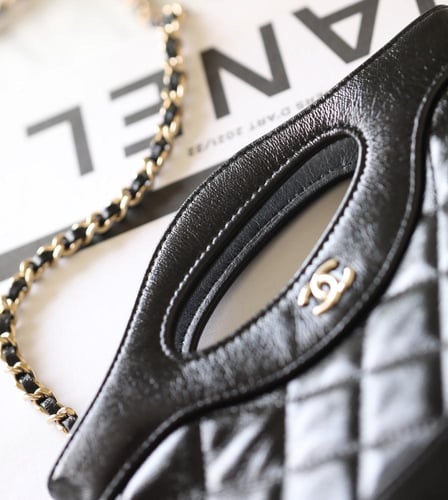 CHANEL31NANO SHOPPING BAG