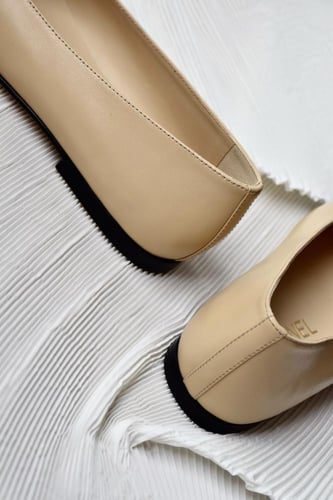 Ballerinas Flats with CC Lock