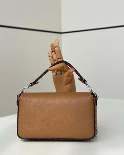Baguette Mini Out stitch