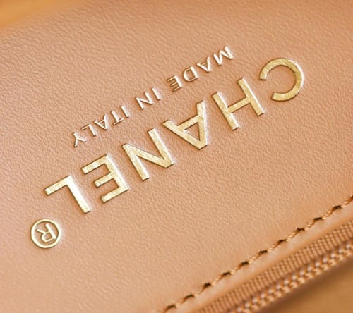 FLAP BAG WITH TOP HANDLE