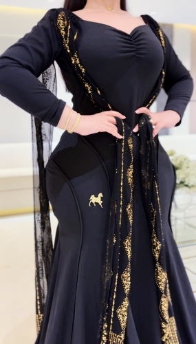 فستان سترتش كريب مع شيفون