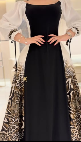 فستان سترتش مع حرير