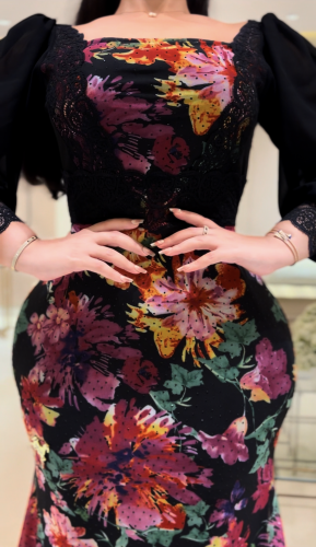 فستان (تل سترتش مبطن مفصص بأسود)