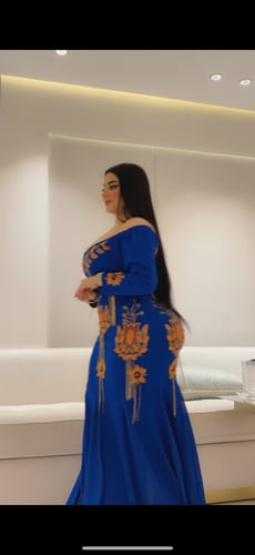 فستان سترتش كريب تطريز