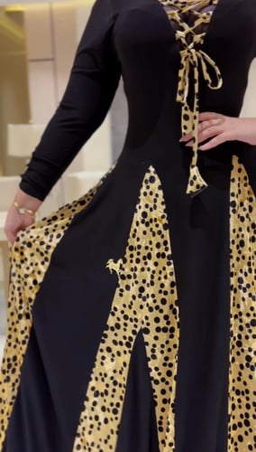 فستان سترتش مع مخمل بيج منقط