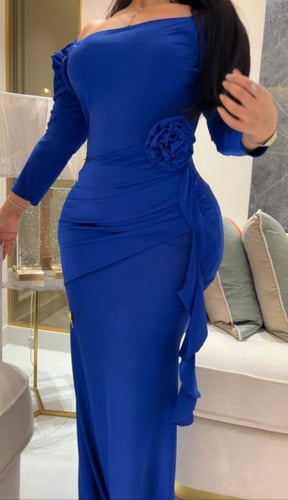 فستان ناعم بقماش سترتش خفيف بورده جانبيه