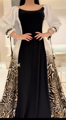 فستان سترتش مع حرير