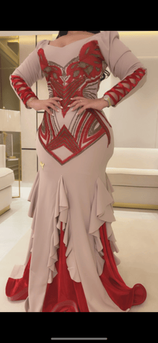 فستان سترتش كريب بتطريز وكرستال