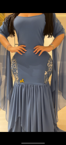 فستان سترتش كريب بأكمام شيفون