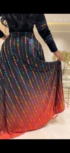 فستان كلوش مخمل فخم امبريه